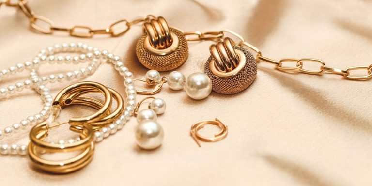 Connaître les bijoux en tendance